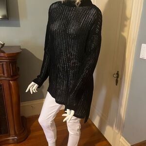 Elie Tahari Black sweater